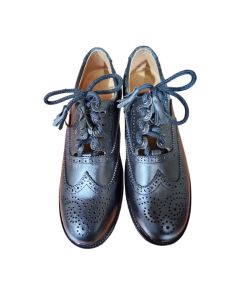 black ghillie brogues